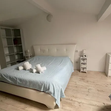 New Flat Sole E Luna Apartament Peschiera del Garda